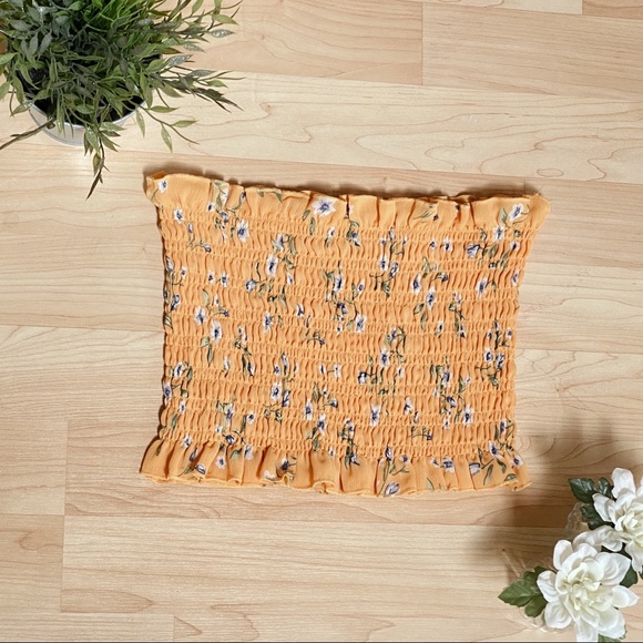 PacSun Tops - Yellow tube top